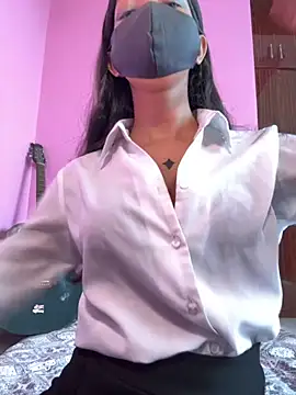 Snapshot of Neha18 chatting on October 7, 6:29 am Neha18 online show from October 7, 6:29 am