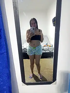 Snapshot of Levanna_1 chatting on October 10, 1:43 am Levanna 1 online show from October 10, 1:43 am