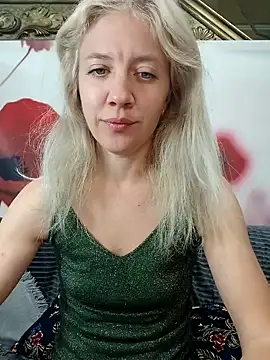 Snapshot of HeronDenni chatting on September 28, 3:57 am HeronDenni online show from September 28, 3:57 am