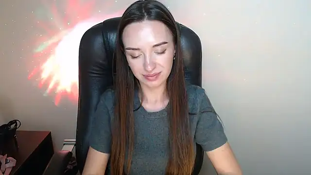 BonnieX  online show from May 3, 1:14 pm