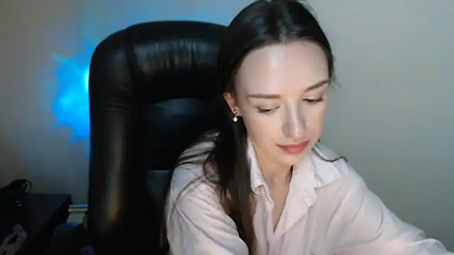 BonnieX  online show from May 6, 11:58 am