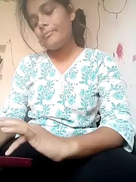 Hot siiii online show from November 6, 6:30 am