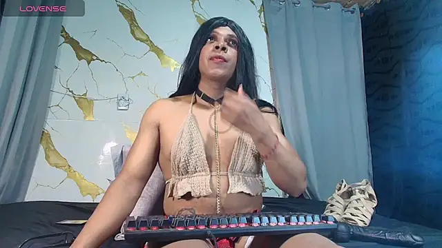 valeriafoxx3 online show from March 17, 10:36 pm