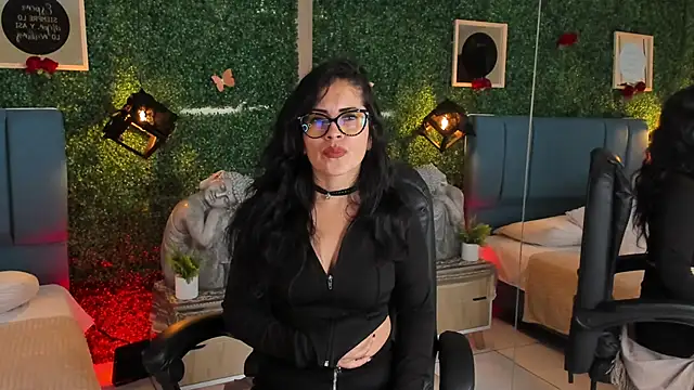 Linagh  online show from December 16, 11:38 am