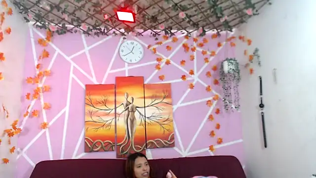 Snapshot of lau_and_boys18 chatting on October 2, 2:55 pm lau and boys18 online show from October 2, 2:55 pm