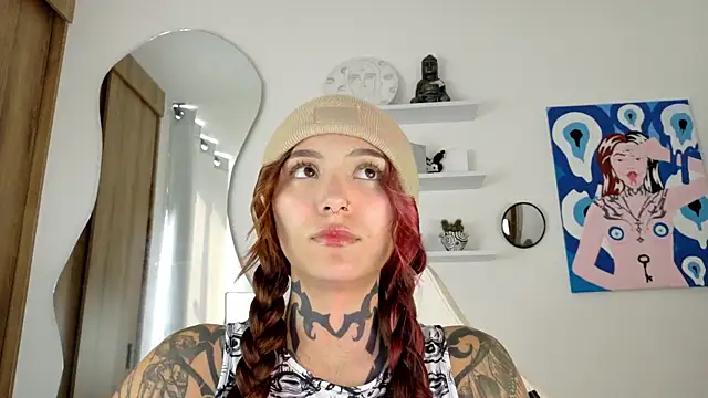 sara queen10 online show from July 28, 3:32 pm