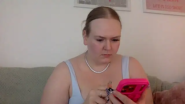 gracelovesxx online show from June 17, 1:34 pm