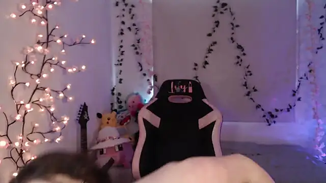 Lil bela online show from September 10, 1:44 pm