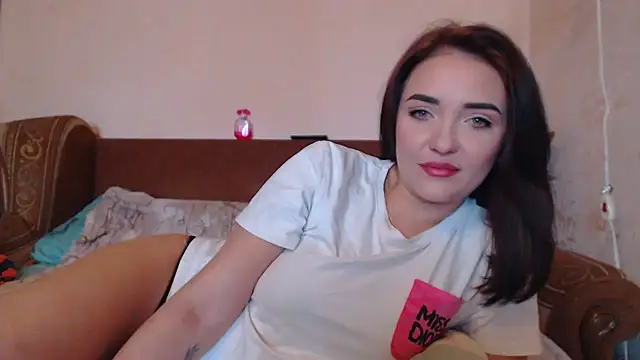 Snapshot of Veronica-Luxs chatting on October 7, 11:36 am Veronica-Luxs online show from October 7, 11:36 am