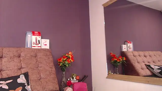 KateWelsin online show from April 8, 8:00 pm