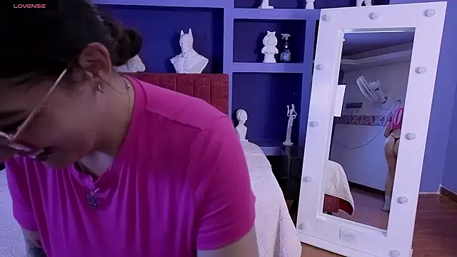 iam sammy 01 online show from March 22, 12:33 pm