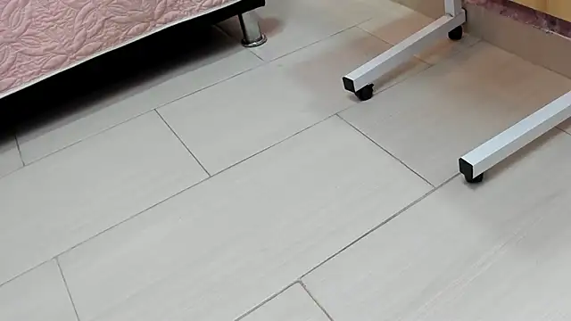 ALYANNA HOT  online show from October 28, 12:44 pm