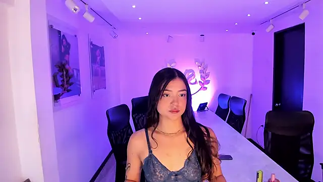 AbbyBeck online show from June 16, 11:55 am