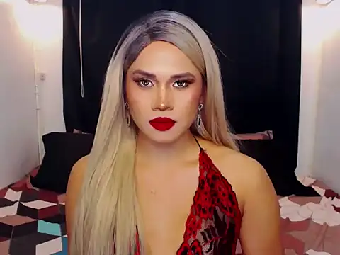 YllanaAltheaXxX online show from February 11, 5:53 am