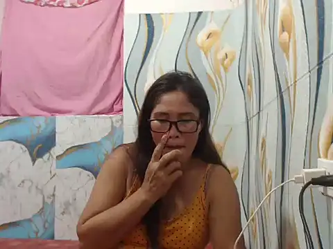 Juicy 69xx online show from July 23, 1:19 pm
