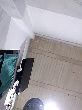 yatzuriperrita online show from April 3, 11:14 pm