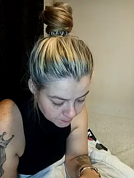 Fernandar2025 online show from September 12, 3:18 am