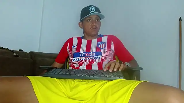 skinny23cm online show from March 26, 8:43 pm