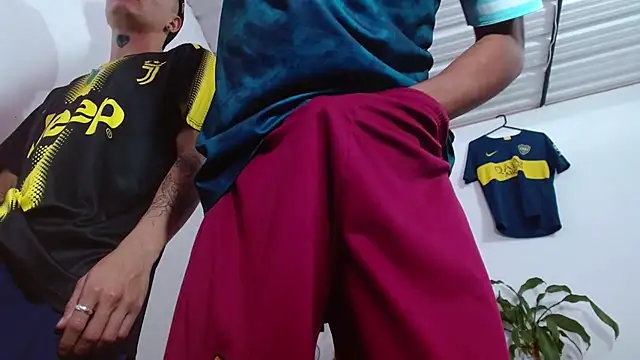 skinny23cm online show from March 17, 2:10 pm