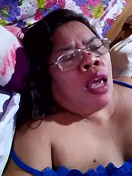 Huge mama69 online show from October 19, 10:56 pm