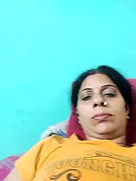 Snapshot of Soniya_Roy chatting on September 28, 4:23 pm Soniya Roy online show from September 28, 4:23 pm