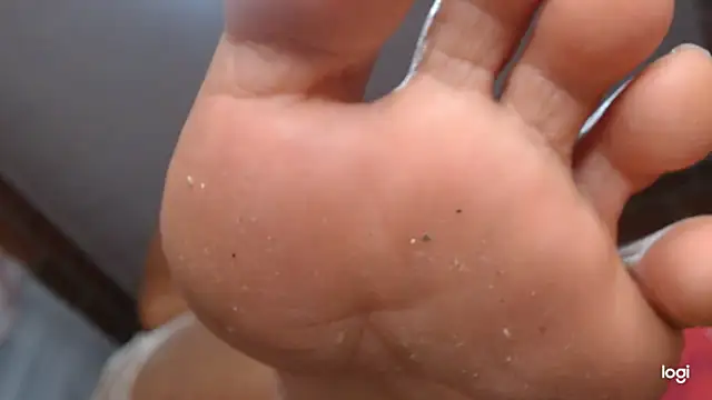 ash feet online show from September 22, 4:11 am