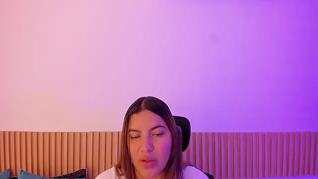 OliviaSweett online show from November 2, 6:11 pm