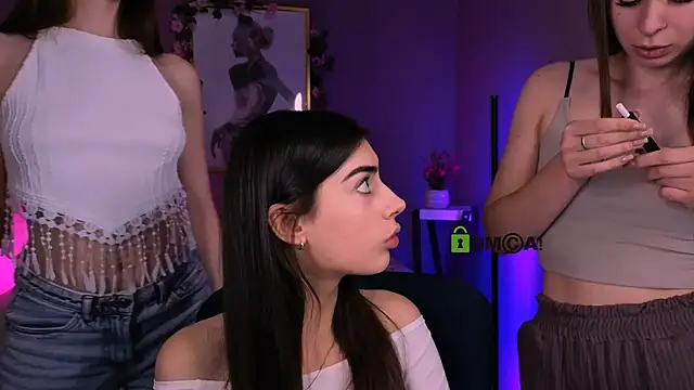 nekky mouse online show from December 16, 10:43 am