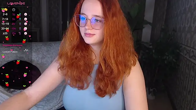 LunaSweet18 online show from October 15, 1:14 pm