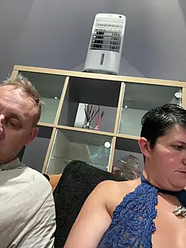 backdoorgalore4you online show from February 26, 9:47 pm