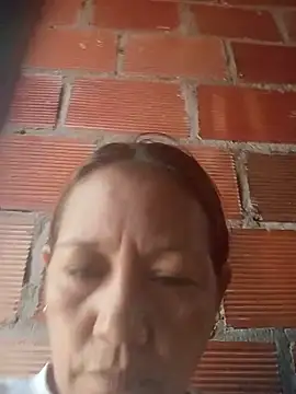 marinita13 online show from June 1, 8:32 pm