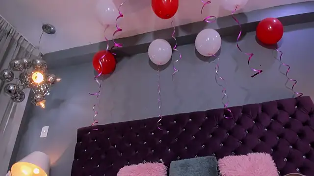 Snapshot of RedAngel1- chatting on September 20, 1:53 pm RedAngel1- online show from September 20, 1:53 pm