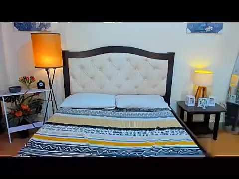 PrescillaGomez online show from September 9, 2:50 pm