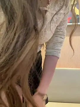 xiao-mo520 online show from February 4, 9:56 am