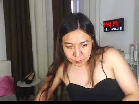 stellahugeX online show from March 12, 5:43 am