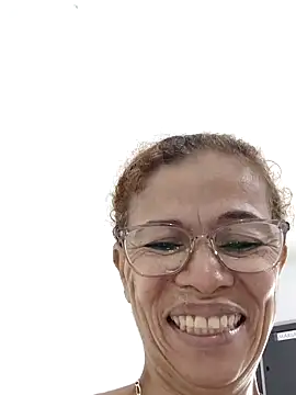 Snapshot of Merybeks chatting on October 17, 10:51 am Merybeks online show from October 17, 10:51 am