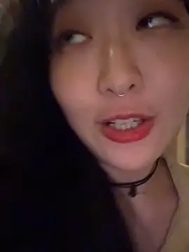 Etherealcat33 online show from December 17, 4:33 pm