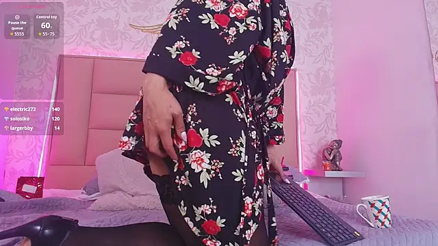 white leti online show from January 9, 10:36 pm