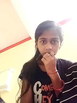 Saniye-143 online show from October 8, 5:45 am