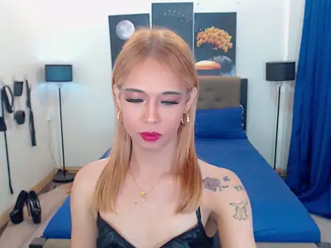 Snapshot of PreciousAmore chatting on September 24, 2:21 am PreciousAmore online show from September 24, 2:21 am