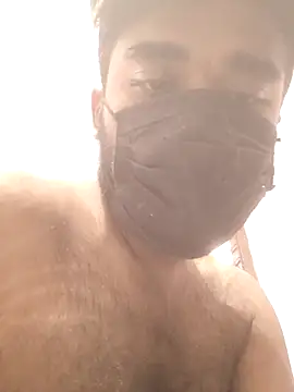 00USER online show from September 25, 4:33 am