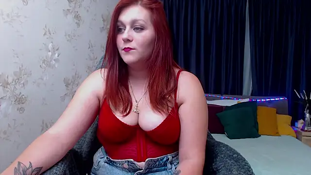 Snapshot of Alisawoods_ chatting on September 19, 6:29 pm Alisawoods online show from September 19, 6:29 pm