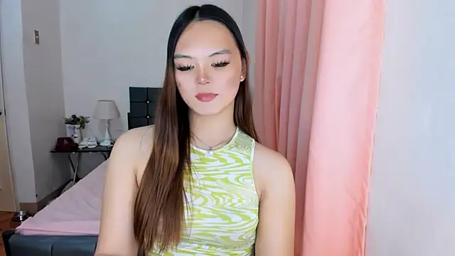 Snapshot of ameliamaureen chatting on September 19, 4:06 pm ameliamaureen online show from September 19, 4:06 pm