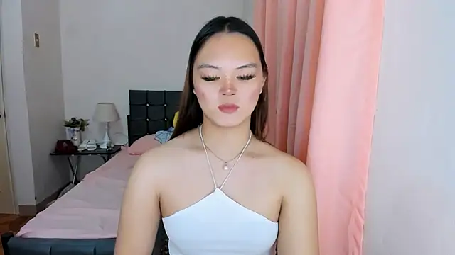 Snapshot of ameliamaureen chatting on September 18, 4:05 pm ameliamaureen online show from September 18, 4:05 pm
