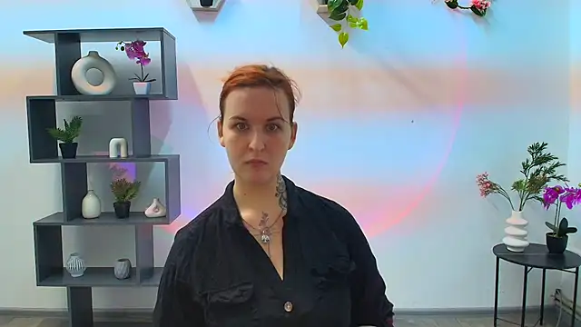 RubyHolmess online show from October 6, 6:23 pm