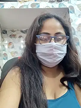 nisha 1110 online show from February 24, 7:45 pm