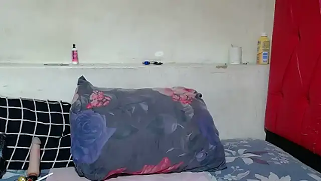 SexyChantyBabe25 online show from February 24, 3:54 pm