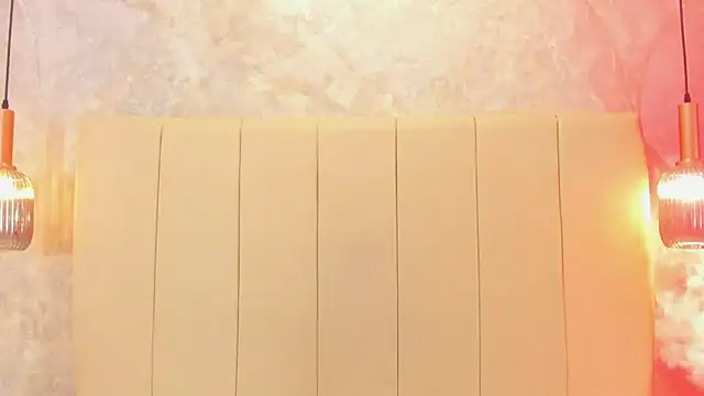 nayiraa  online show from September 16, 2:36 pm