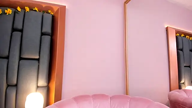 LisaMendez online show from January 17, 4:09 am