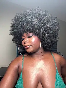 WomanNextdoor1 online show from June 18, 10:20 am
